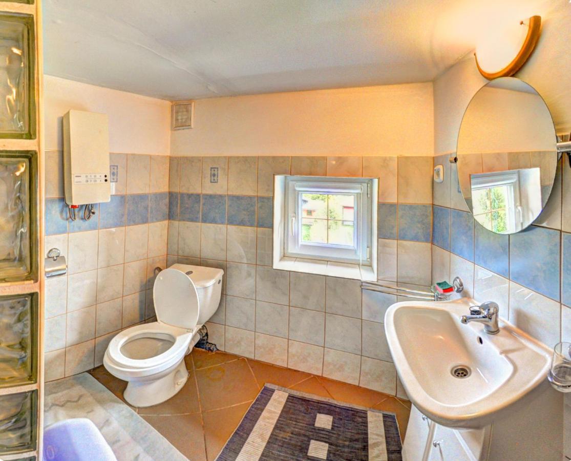 O.W. "Joasia I Maciek" Hotel Jarosławiec Kültér fotó